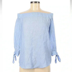 Ann Taylor light blue off the shoulder 3/4 sleeve shirt, sz MP
